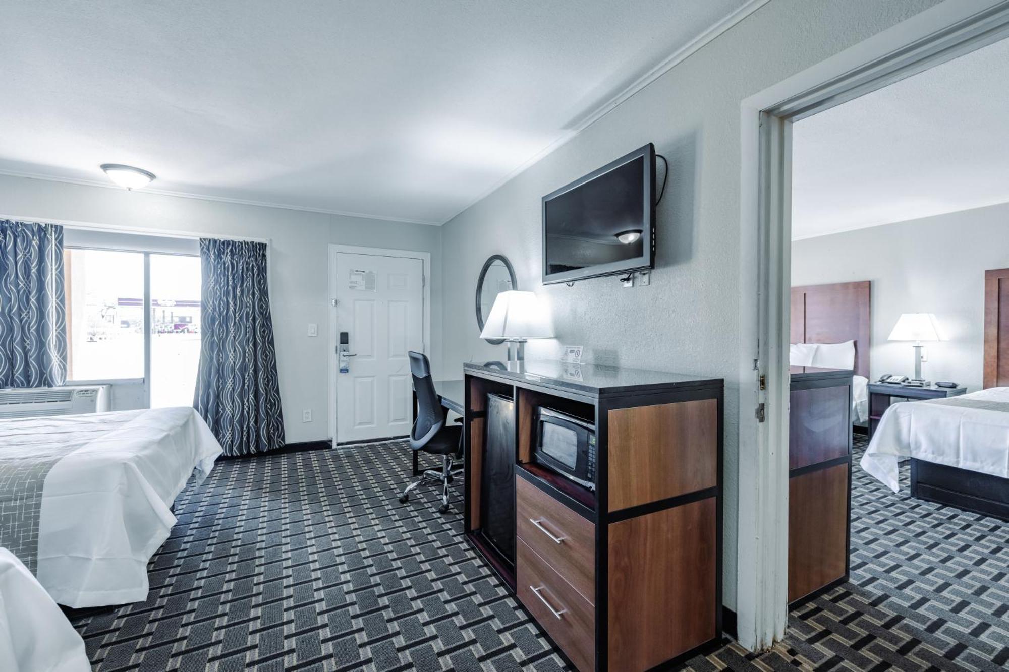 Travelodge By Wyndham Jackson I-40 Exit 82 Eksteriør billede